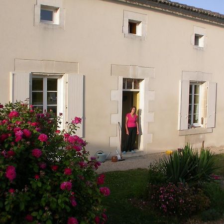 Chambres D'Hotes L'En Haut Des Vignes Mérignac 외부 사진